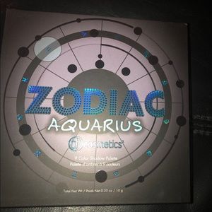 BH Cosmetics Zodiac Aquarius palette